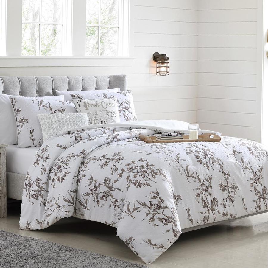 modern bedspreads