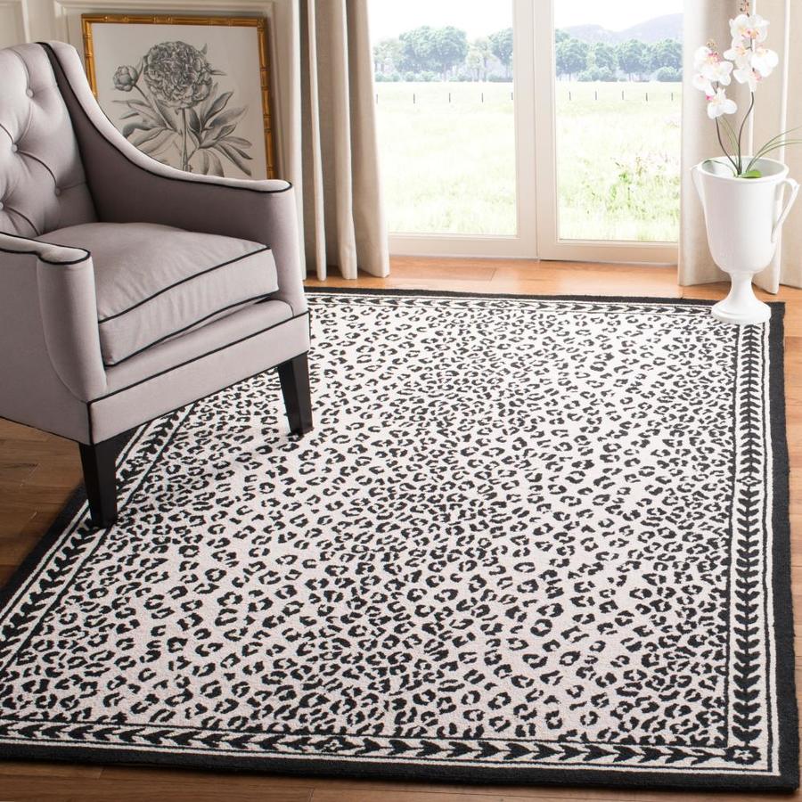 Safavieh Chelsea Leopard 8 x 10 White/Black Indoor Animal Print