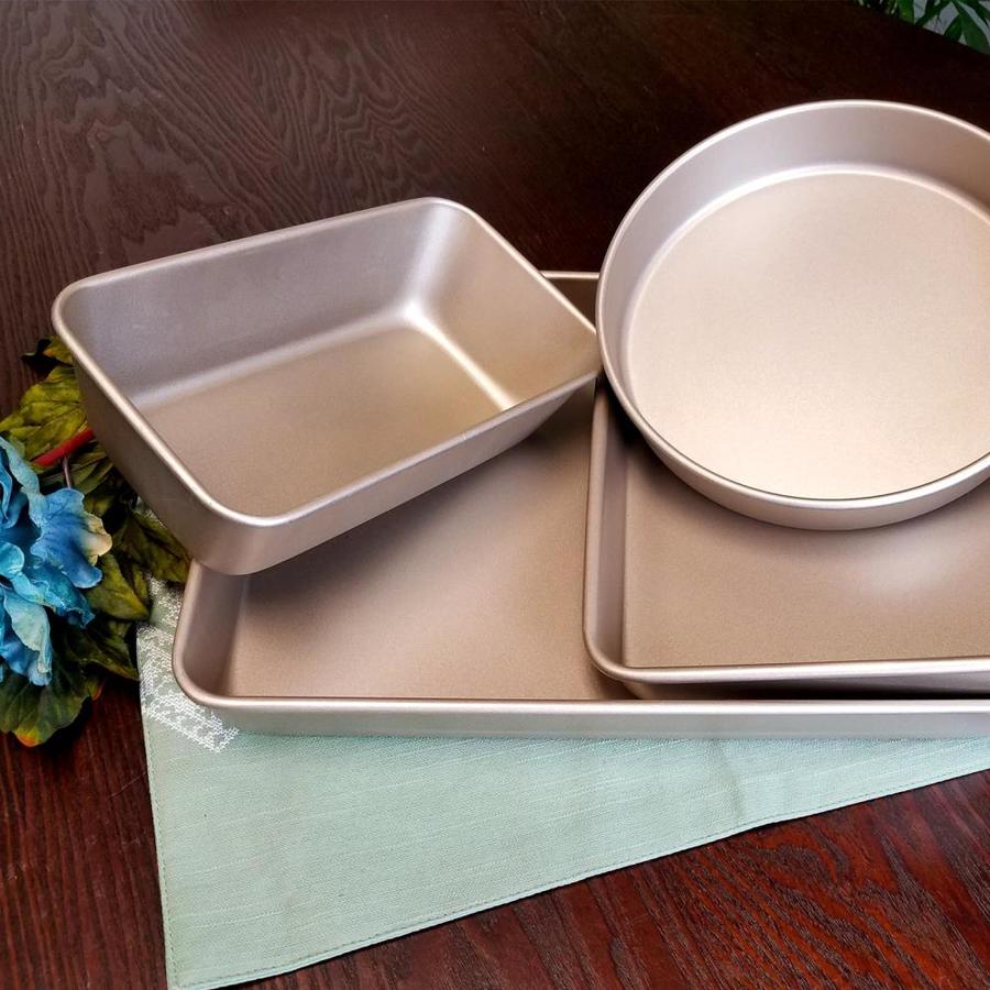 Oster Gold 4Piece Aluminum Bakeware Set in the Bakeware department at