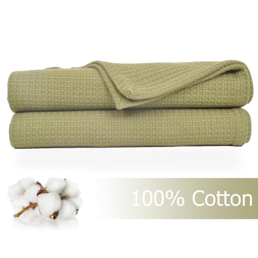 green cotton blanket