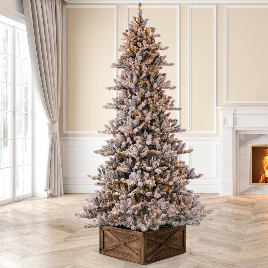 9 Ft Flocked Christmas Tree 