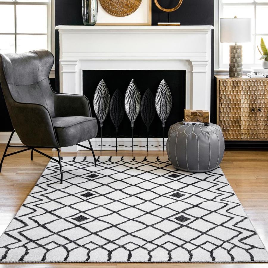 nuLOOM Remi 6 x 9 Black And White Indoor Geometric Area Rug in the Rugs