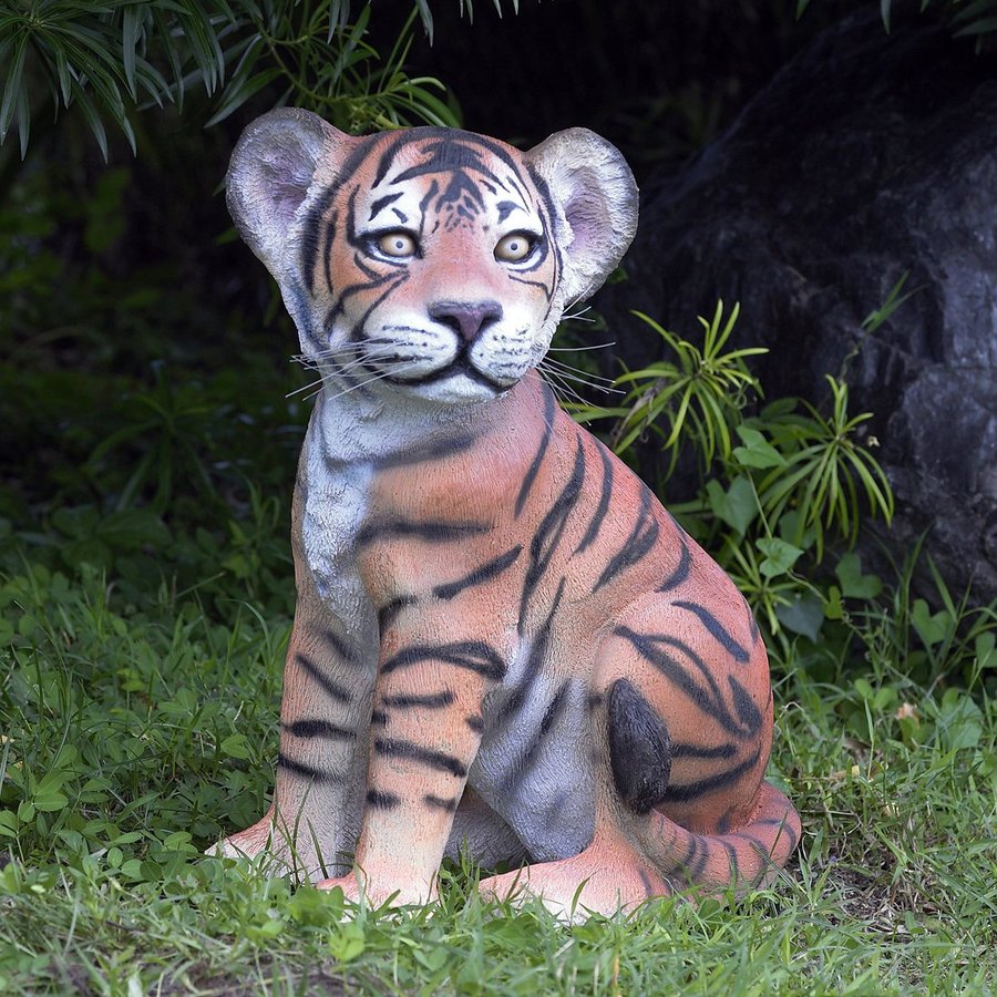 tiger garden statue