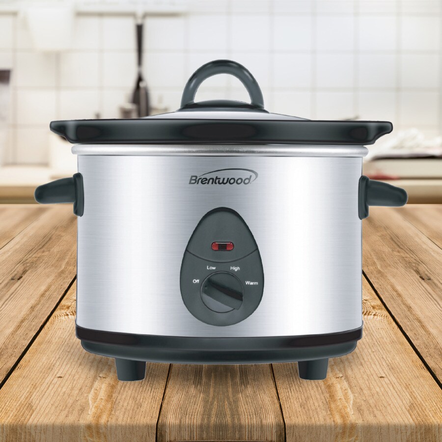 brentwood 1.5Quart Stainless Steel Round 3Vessel Slow Cooker in the