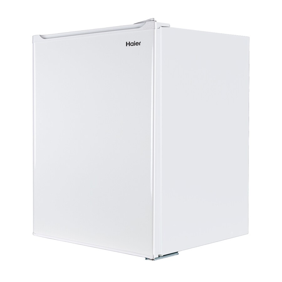 Haier 2.7cu ft Freestanding Mini Fridge Freezer Compartment (White) in the Mini Fridges