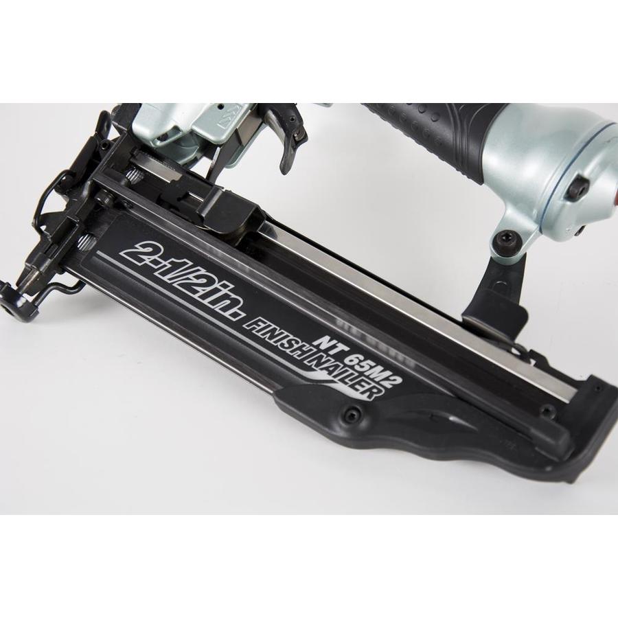 Hitachi 2.5in 16Gauge Finish Nail Gun at