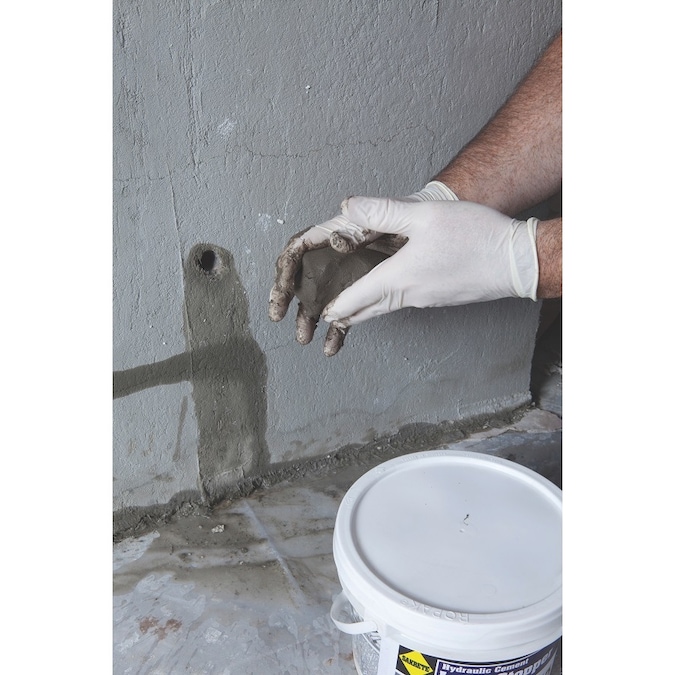 Sakrete Leak stopper Hydraulic Cement Gray For Use with Concrete and