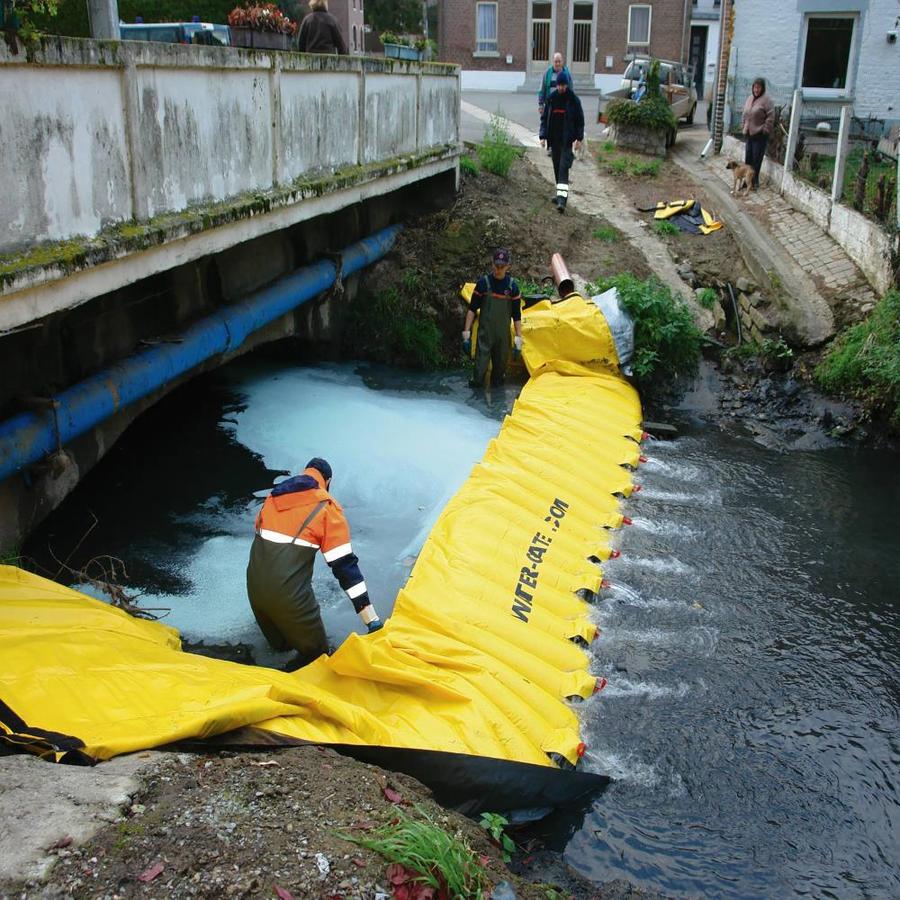 Quick Dam 360in L x 20in W SelfInflating PVC Water Gate in the Flood