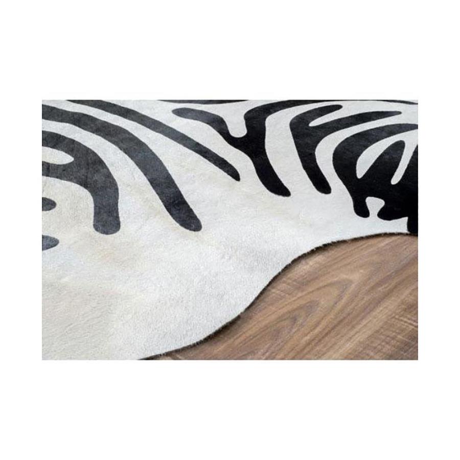 nuLOOM 5 x 7 White Irregular Indoor Animal Print Handcrafted Area Rug in the Rugs department at