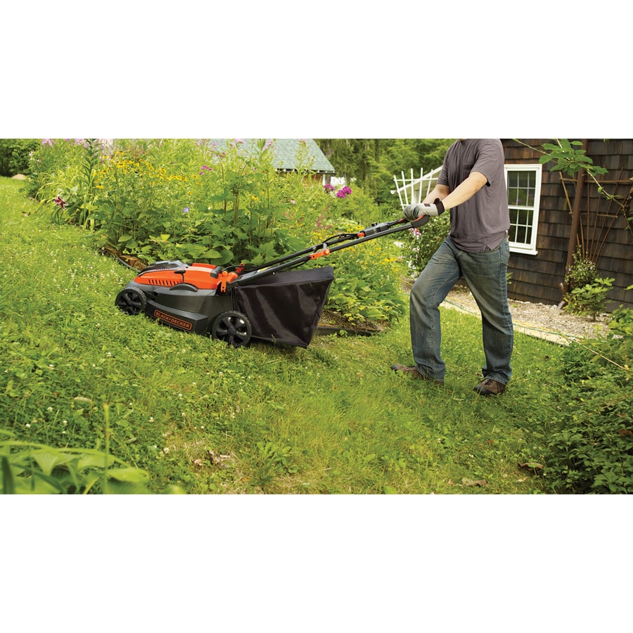 Blackdecker 40 Volt Max Lithium Ion Push 16 In Cordless Electric Lawn Mower In The Cordless 8130