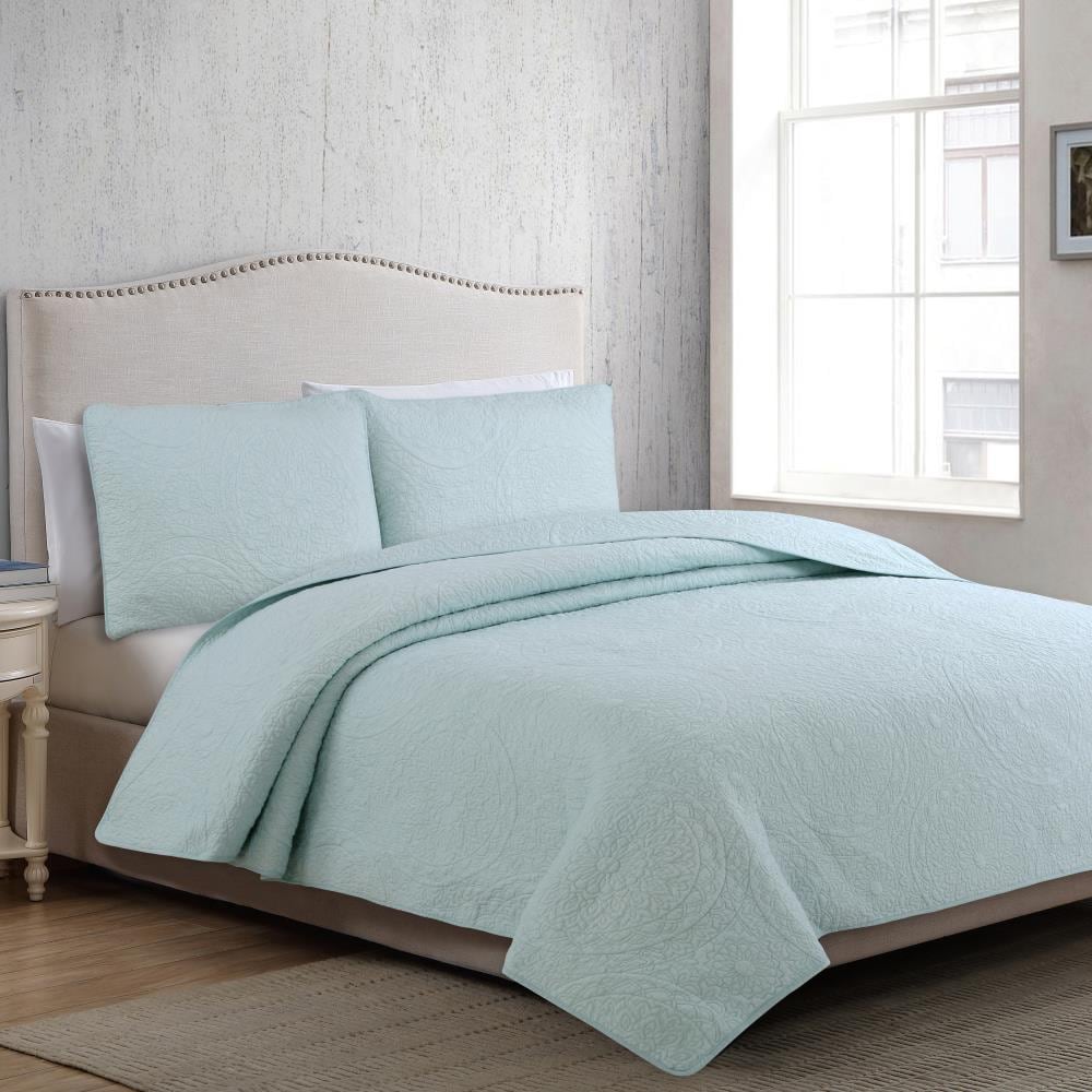 seafoam blue quilt