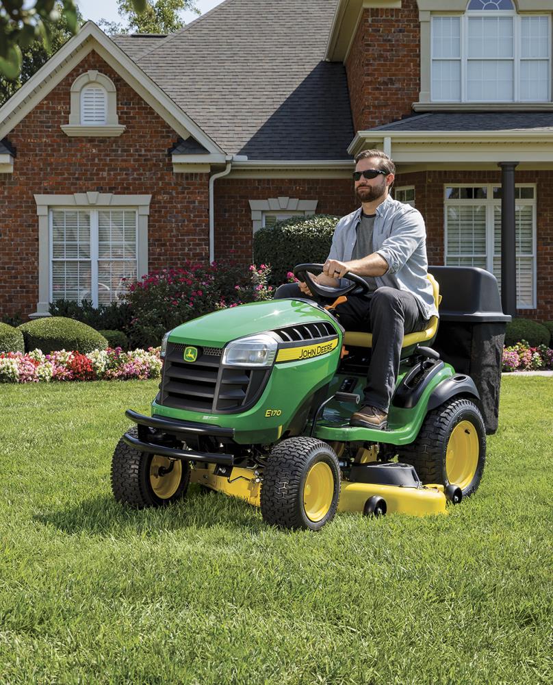 john deere e170 riding lawn mower