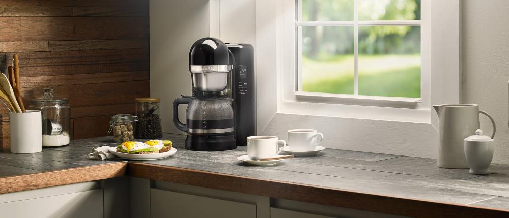 KitchenAid 12-Cup Coffee Maker 1-Touch Brewing kitchen coffeepot beverage brew