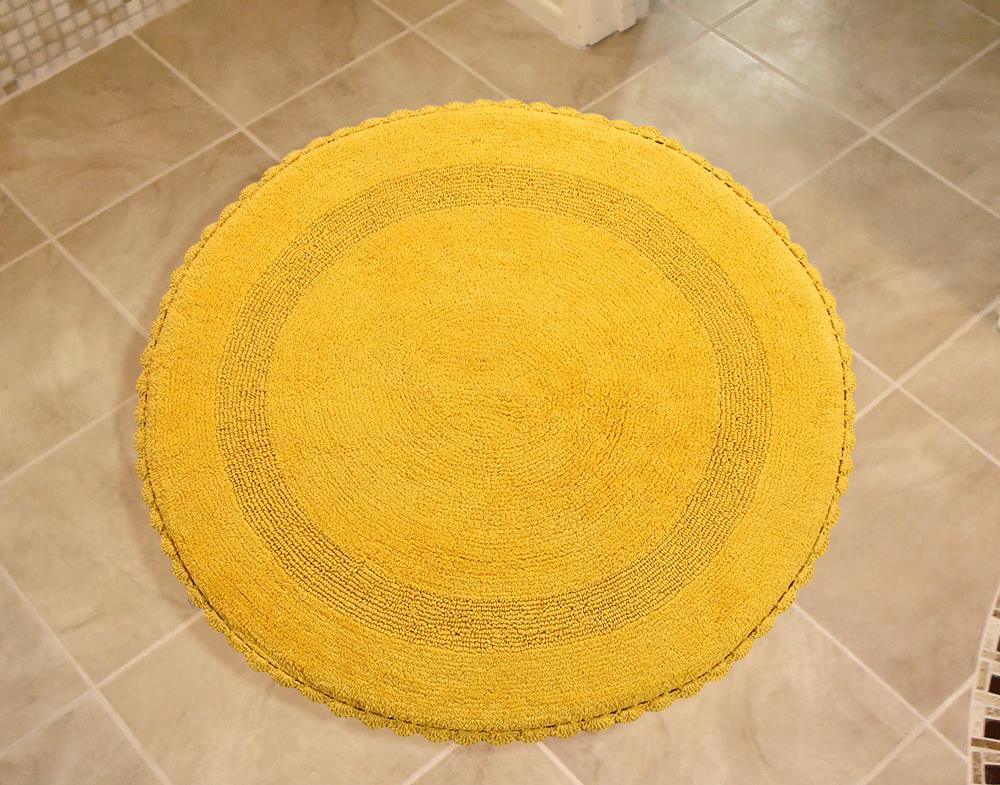 Saffron Fabs Crochet lace 36-in x 36-in Yellow Cotton Bath Rug
