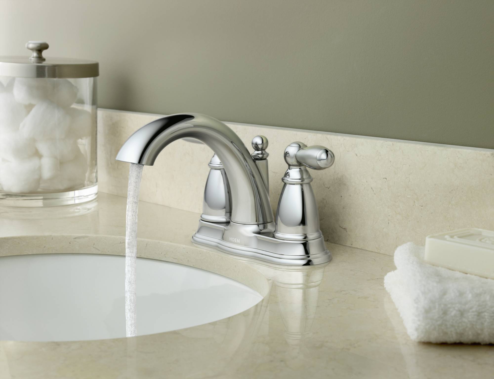 Moen Brantford Chrome 2-handle 4-in centerset WaterSense Low-arc Bathroom Sink Faucet with Drain