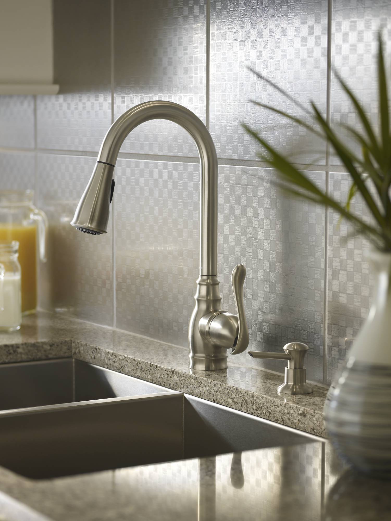 Moen Anabelle Stainless Steel 1 Handle Deck Mount Pull Down Kitchen Faucet Deck Plate Included In The Kitchen Faucets Department At Lowes Com