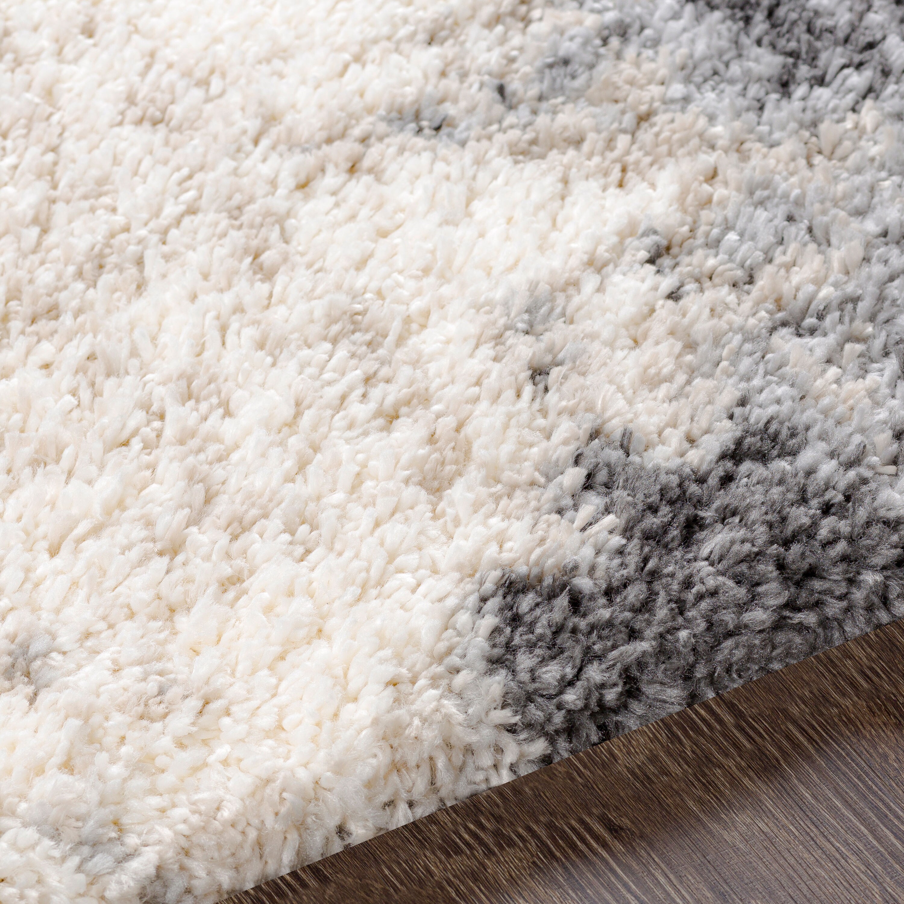 Surya Eskimo Shag 5 X 7 Gray Indoor Abstract Area Rug In The Rugs Department At 