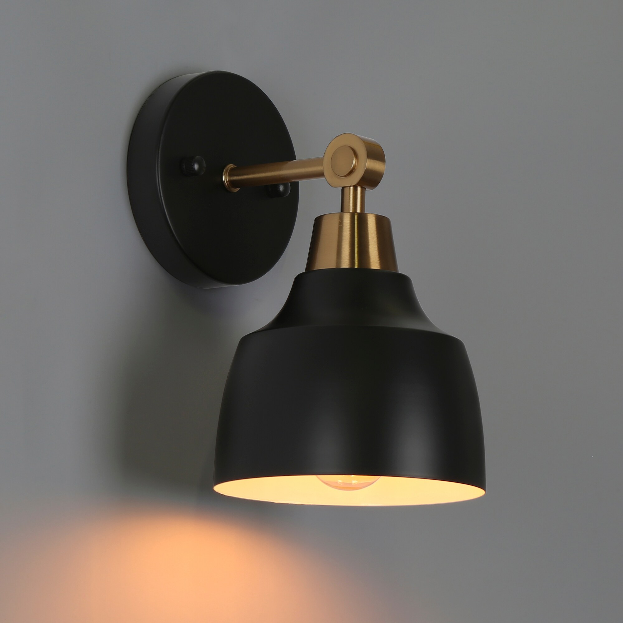 LNC Darren 6-in W 1-Light Matte Black and Brass Modern/Contemporary LED Wall Sconce