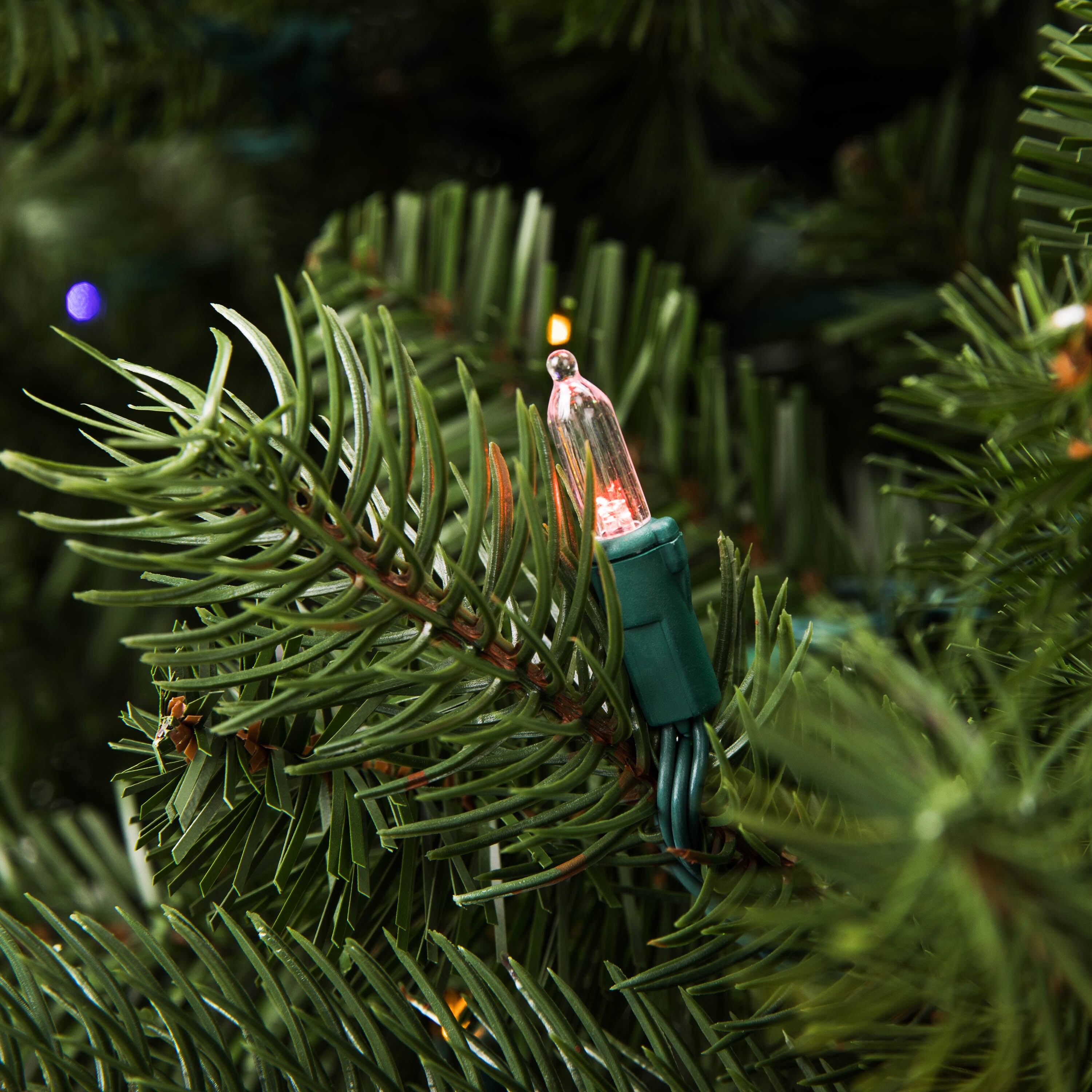 Details about   9' ft Bethlehem Noble Christmas Spruce Tree w/ Swift Lock & Multi Light Function 