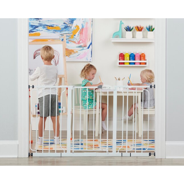 White Cuggl Pressure Fit Child Toddler Baby Safety Barrier Gate