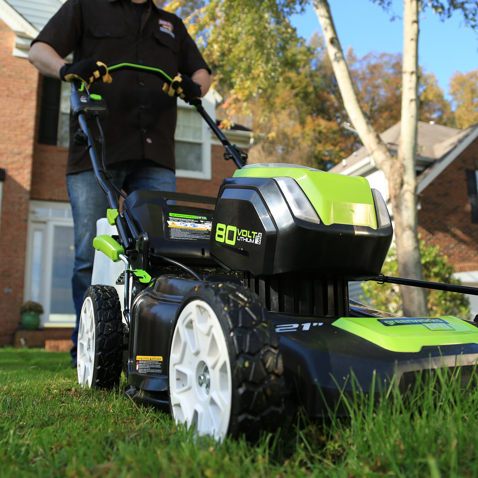 Greenworks Pro 80 Volt Max Brushless 21 In Cordless Electric Lawn Mower 2 Ah Battery And Charger 4024