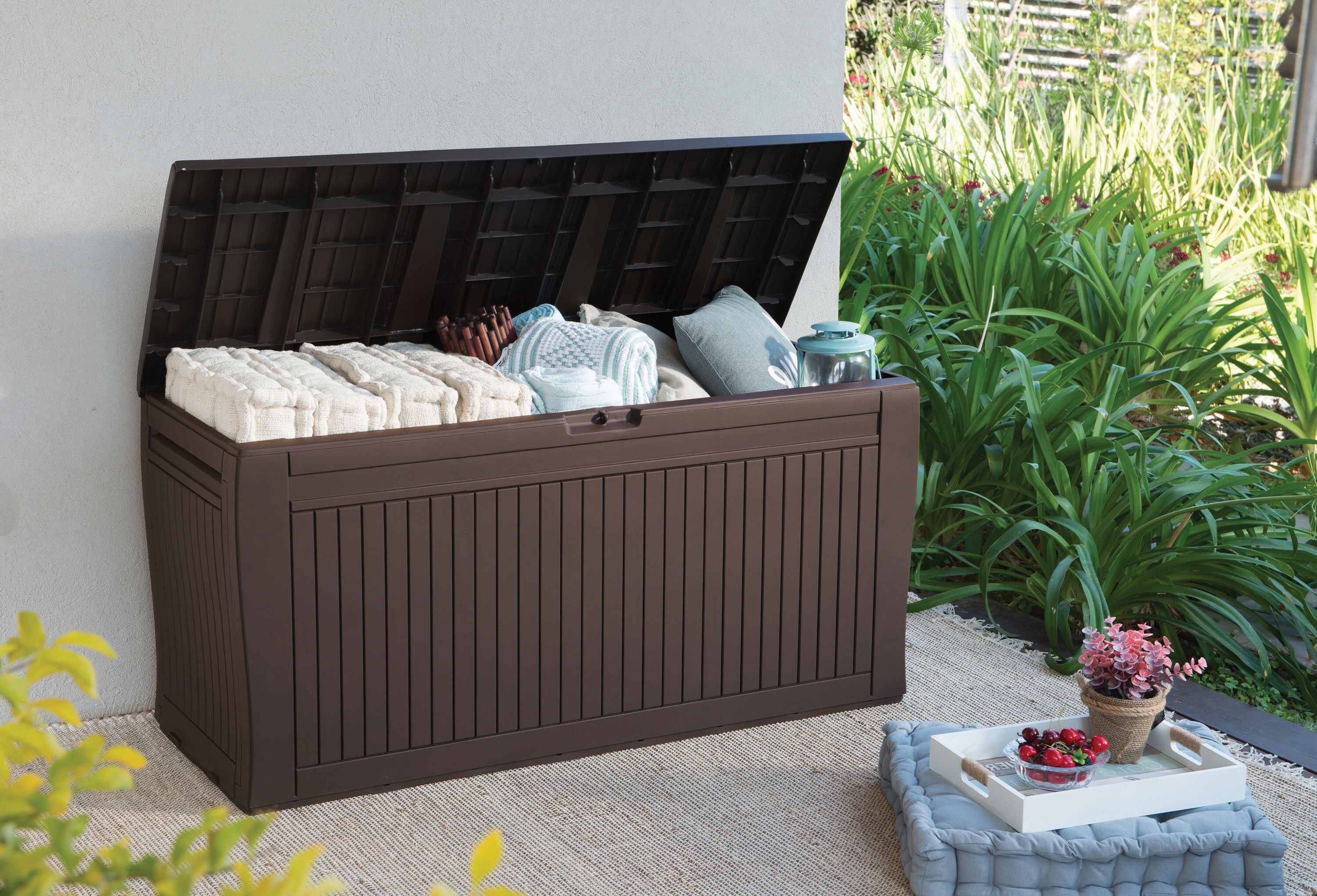 Keter Deck Box 71 Gal Large Storage Lockable Lid UV-Resistant Weather Resistant 