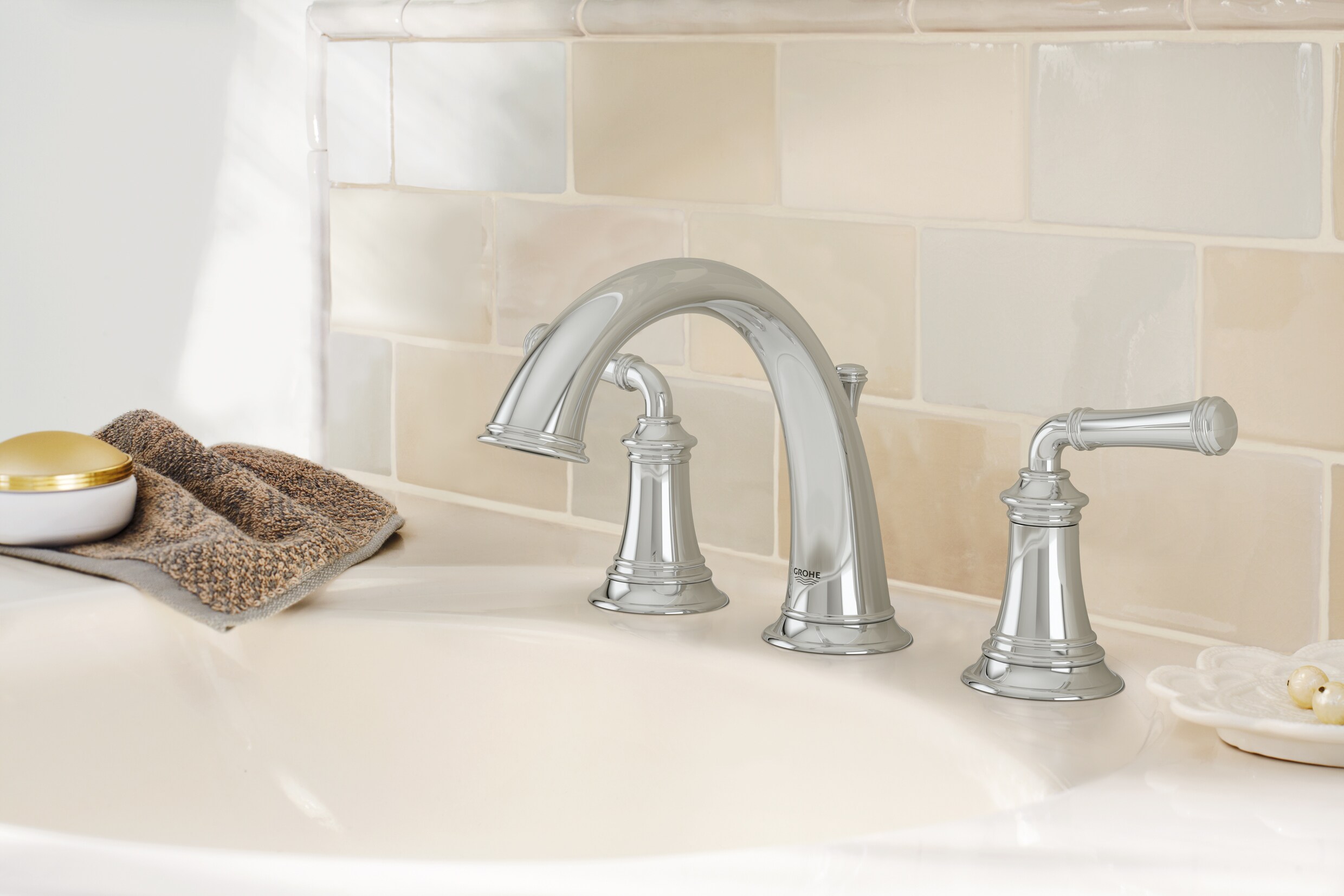 GROHE Gloucester Brushed Nickel 2Handle Widespread WaterSense Bathroom