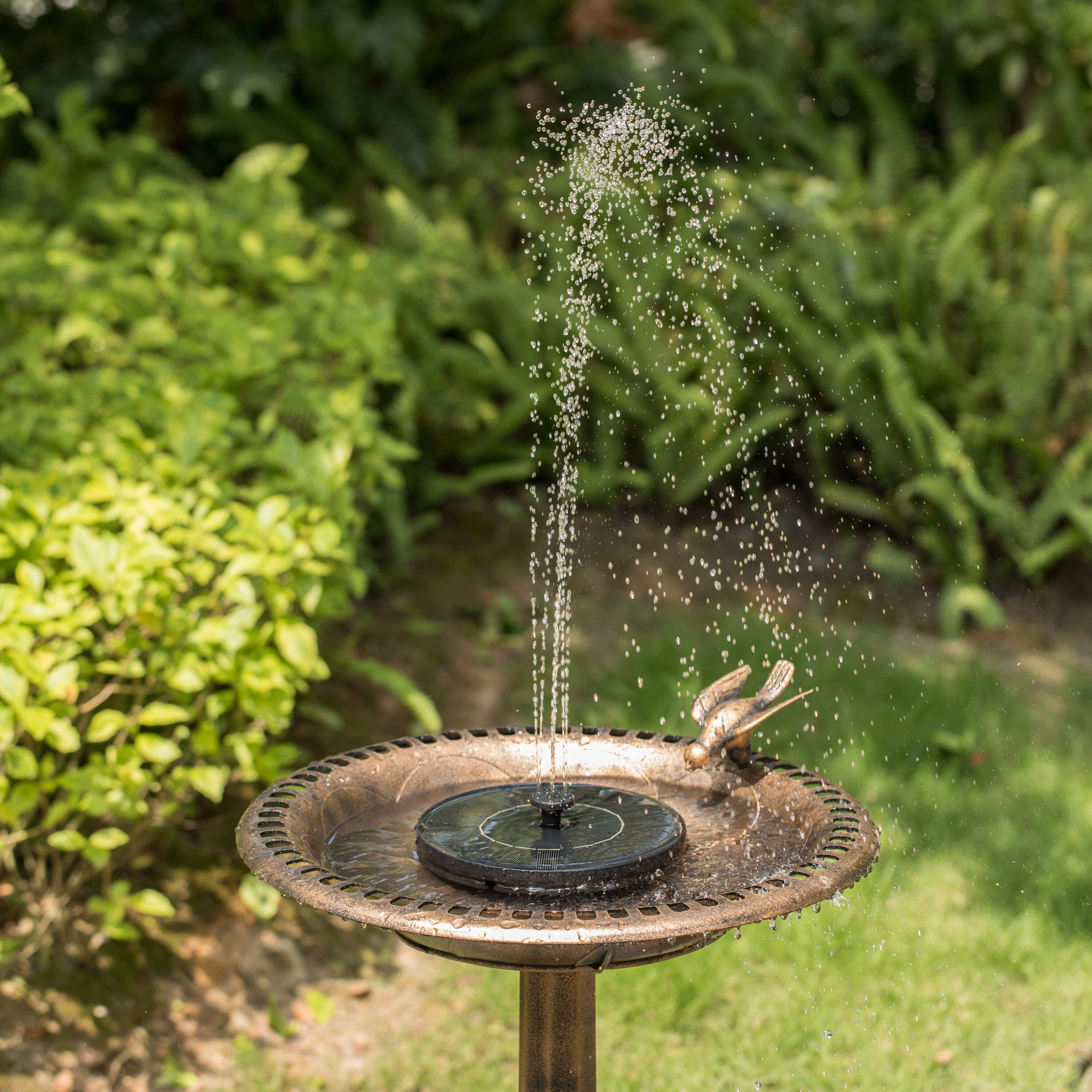Large Solar Ornamental Outdoor Garden Fountain Water Feature Pond Bird Bath 