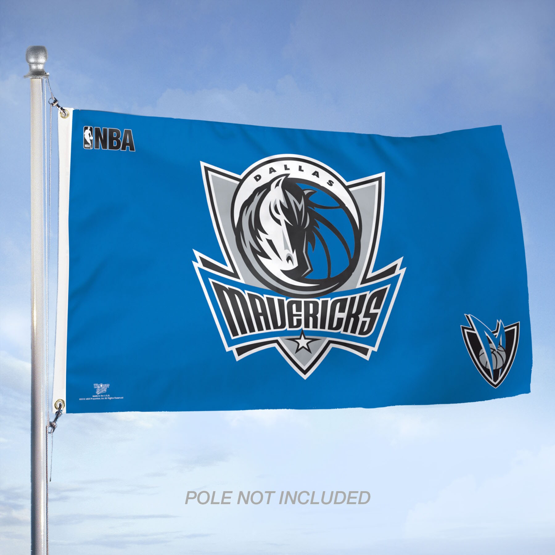 WinCraft Sports 5-ft W X 3-ft H Dallas Mavericks Flag In The Decorative ...