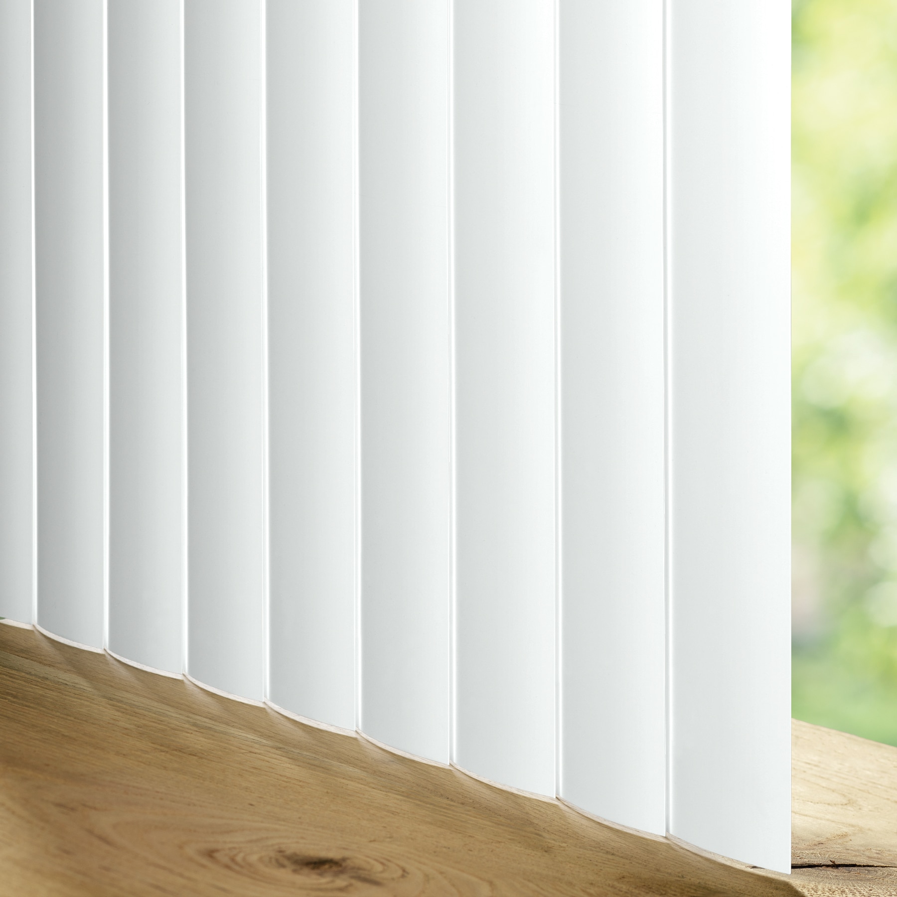 LEVOLOR Trim+Go 3.5-in Slat Width 84-in Cordless Crown White Room ...