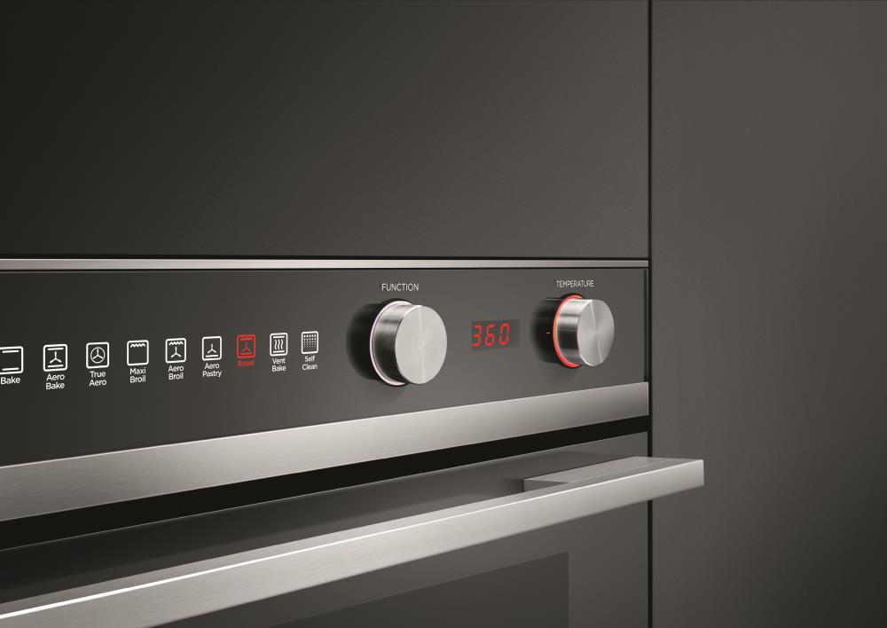 Fisher & Paykel 24in SelfCleaning Convection Single Electric Wall