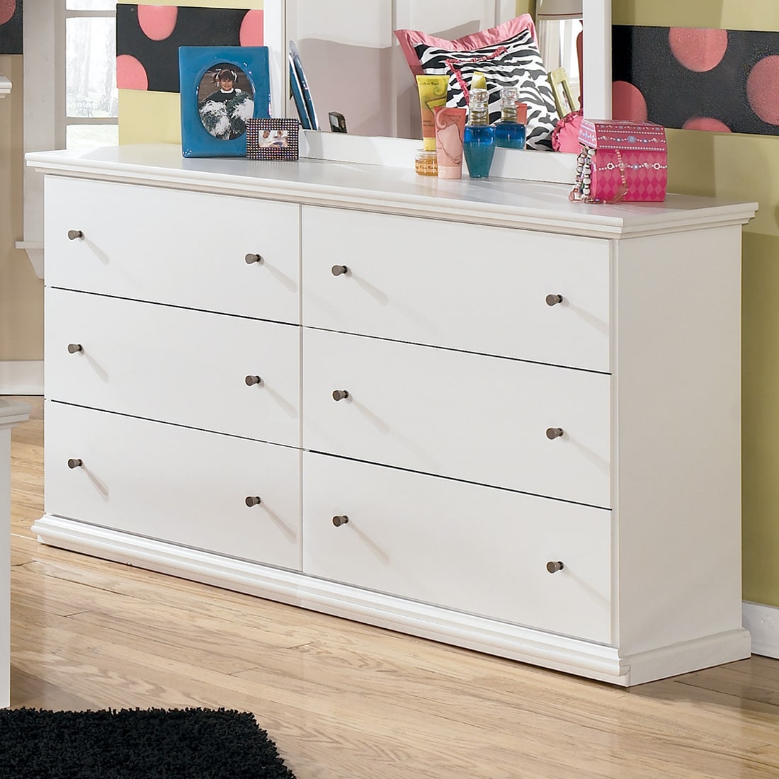 Signature Design by Ashley Bostwick Shoals White 6Drawer Double