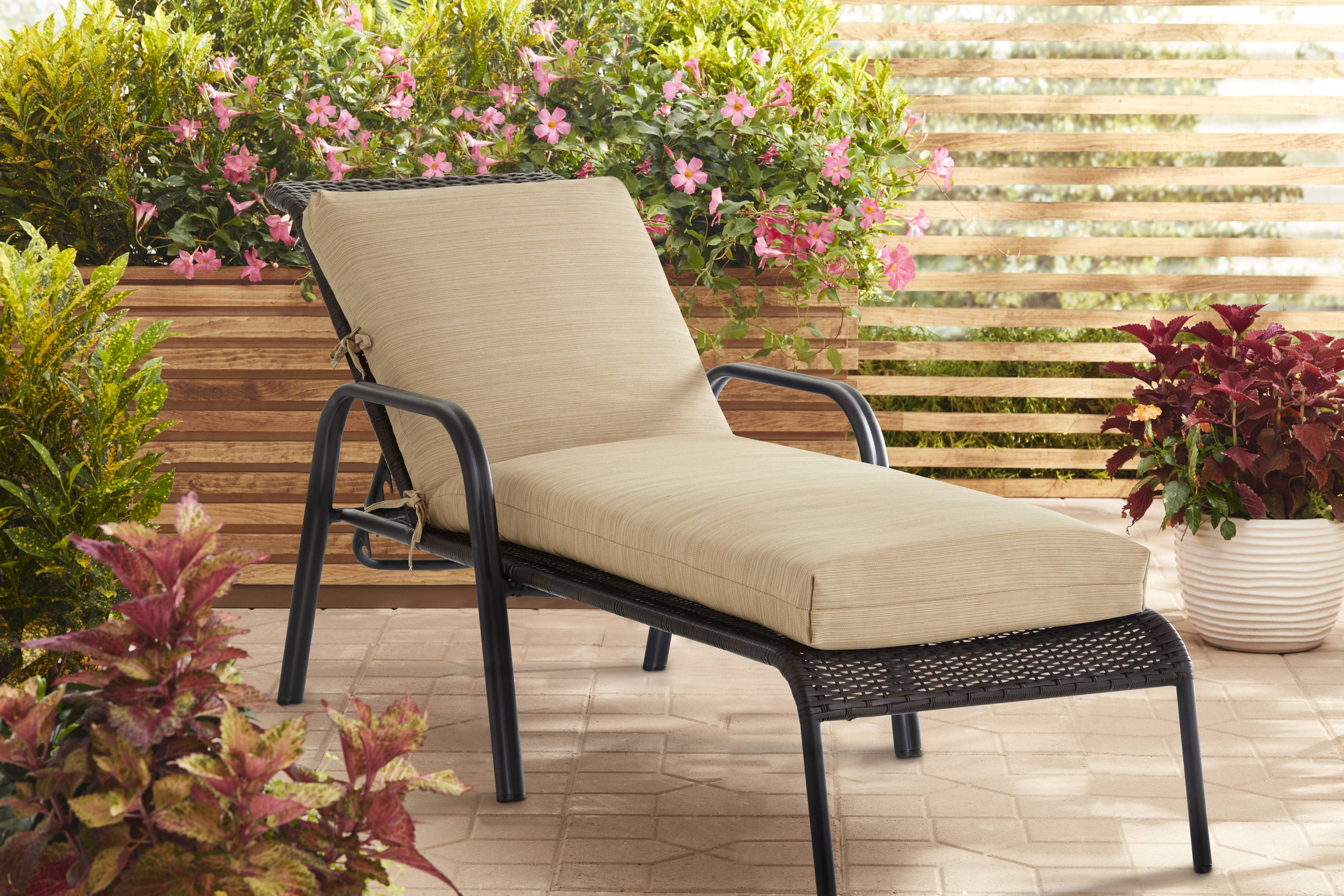 Plantation Patterns Allen + Roth Wheat Patio Chaise Lounge Chair