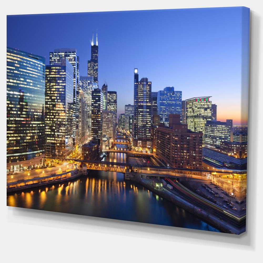 14”x14” Awesome Milwaukee Skyline Landscape Scenery Beautiful Gift Spun Polyester Square Pillow