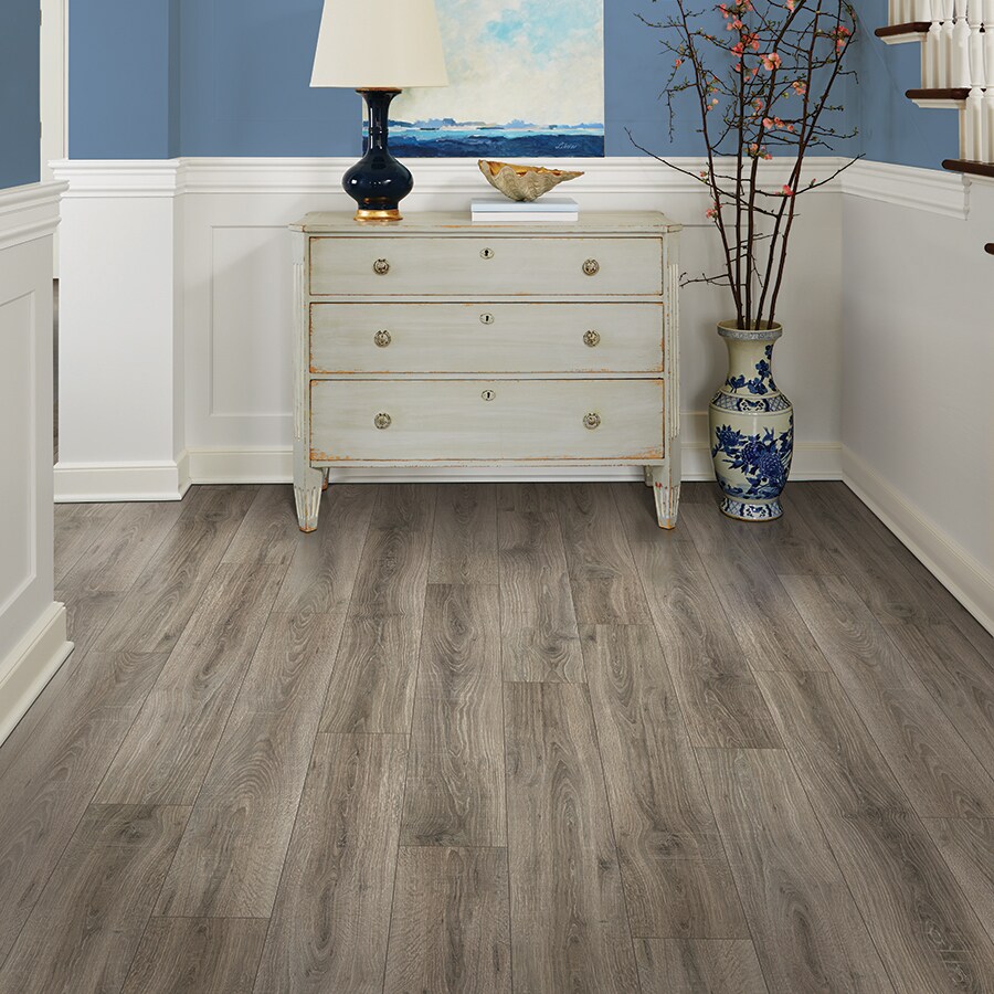 Pergo D PREMIER HEATHERED OAK SAMPLE In The Laminate Samples Department ...