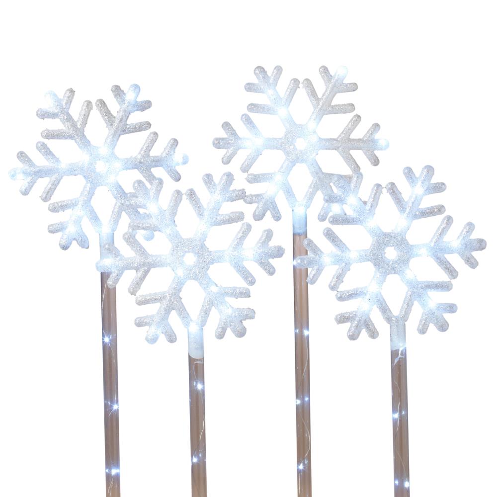 Gerson International 4-Pack 30-in Snowflake with White LED Lights at  Lowes.com