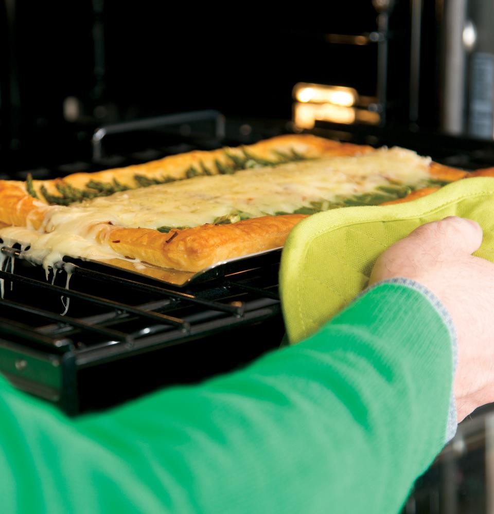 GE Cafe Selfcleaning True Convection Double Electric Wall Oven