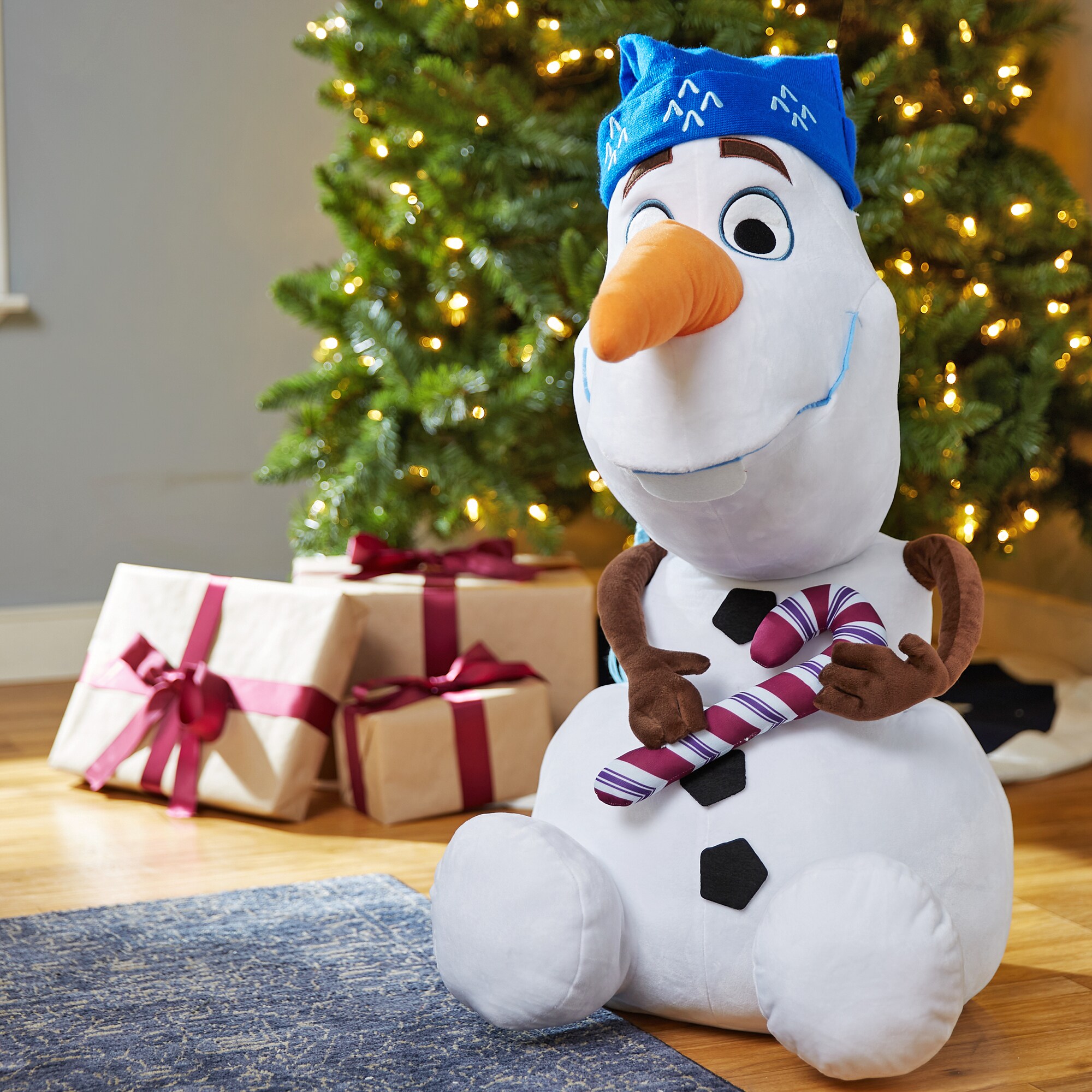 NEW Disney Store Frozen Christmas Santa Olaf 10 Inch Plush NWT 