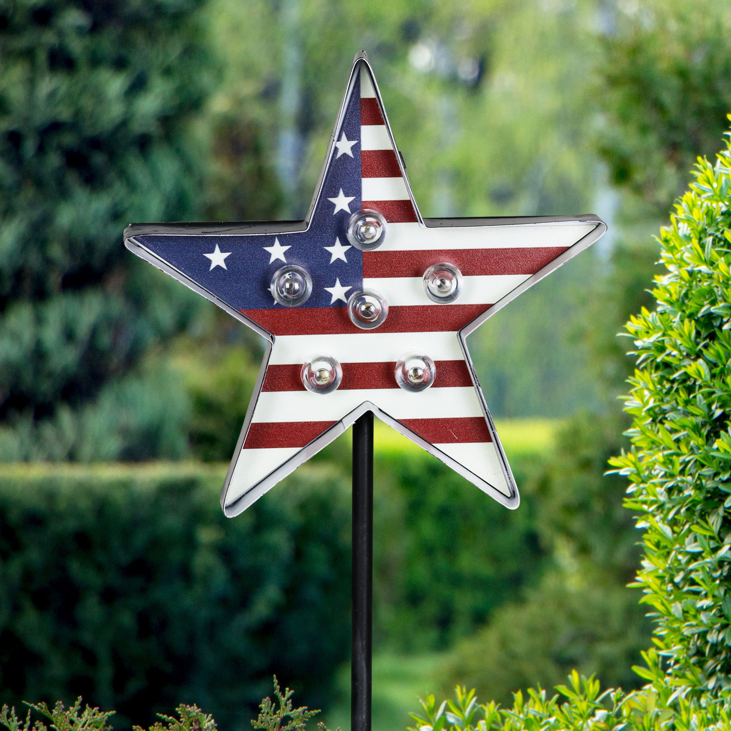 Patriotic Solar Lighted Star 4th of July Hanging Outdoor Garden Decoration 