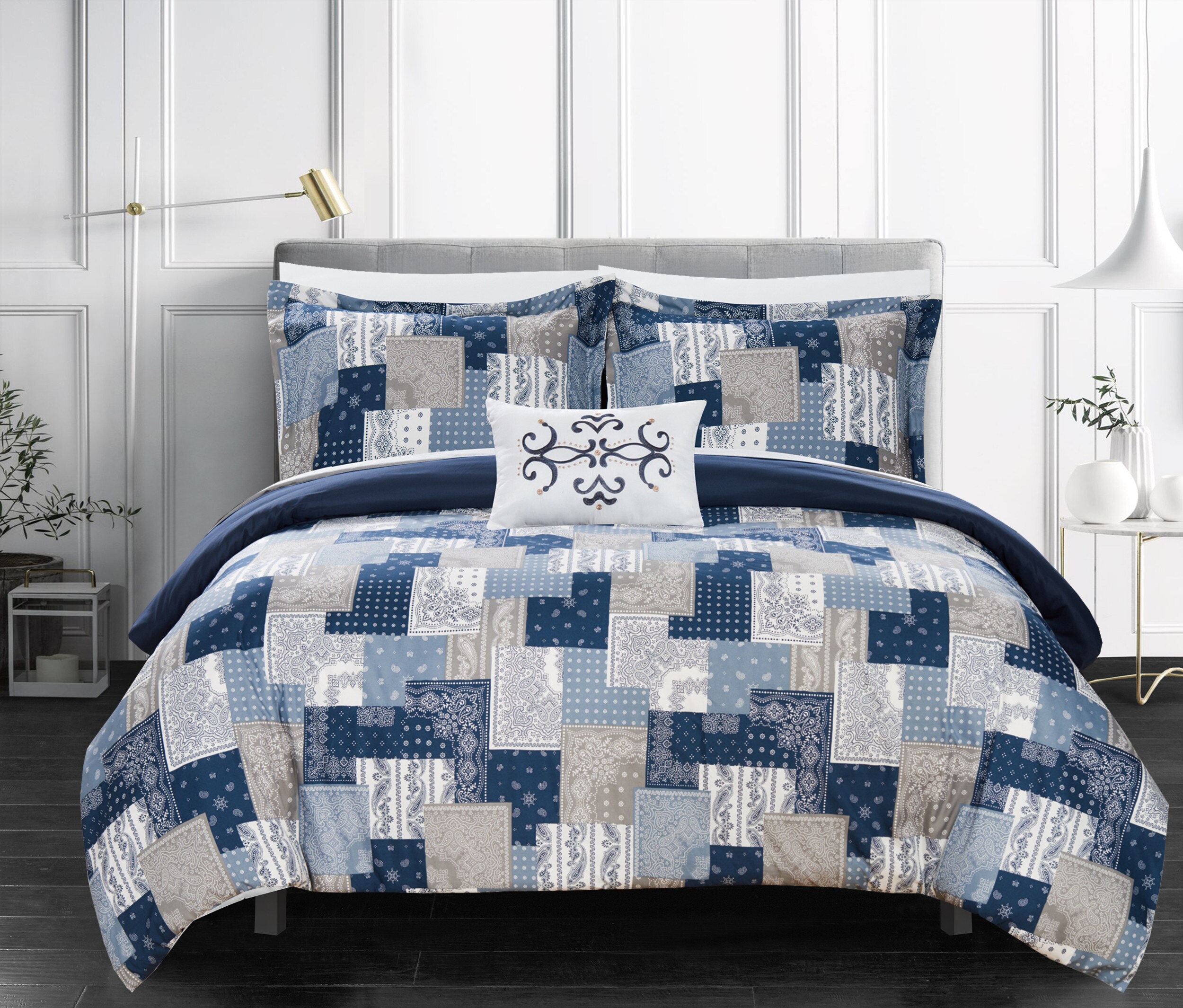 Quilt Comforter Set blanket 4-piece Blue Patches 