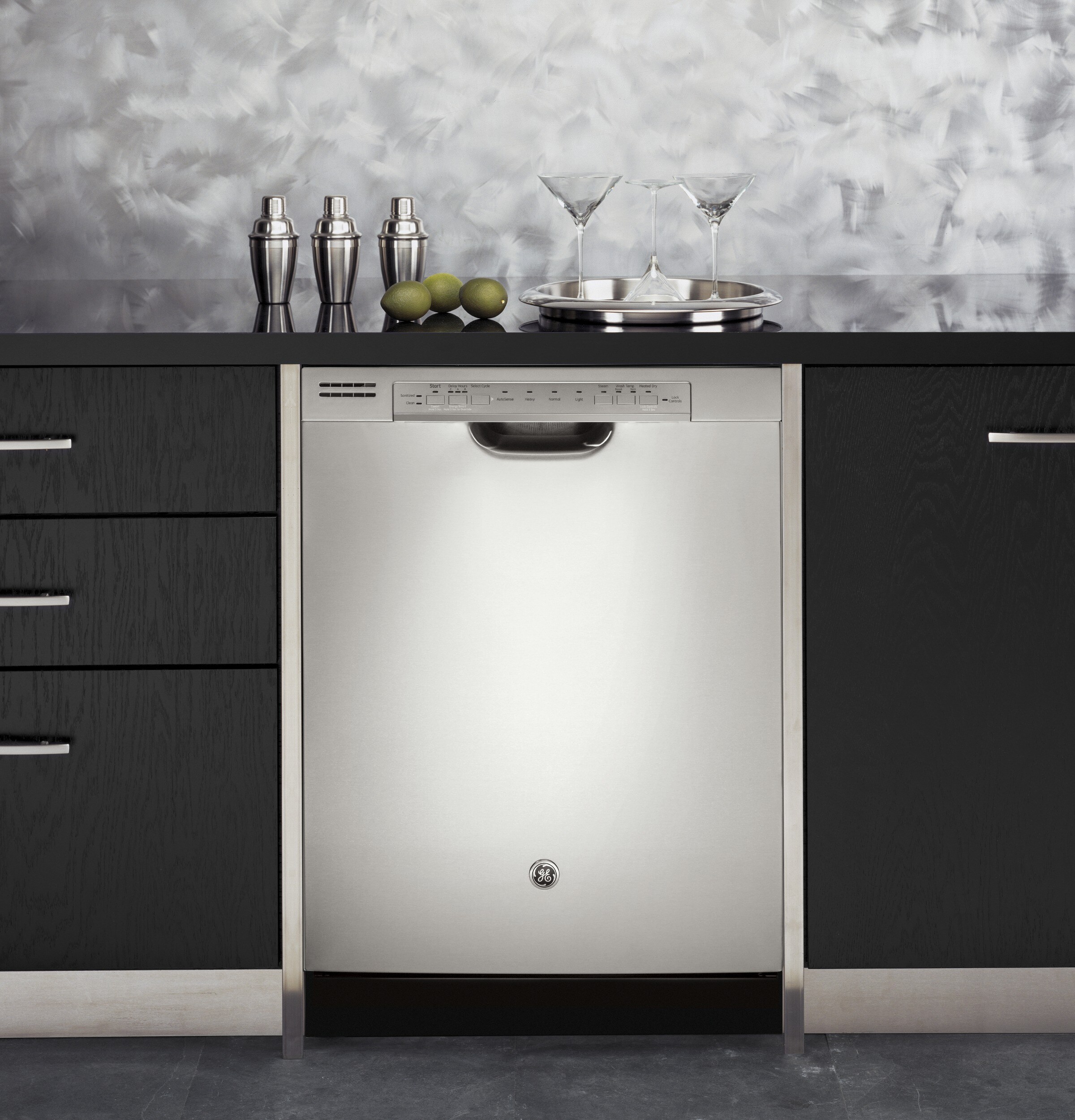 GE 48Decibel and Hard Food Disposer BuiltIn Dishwasher (Stainless