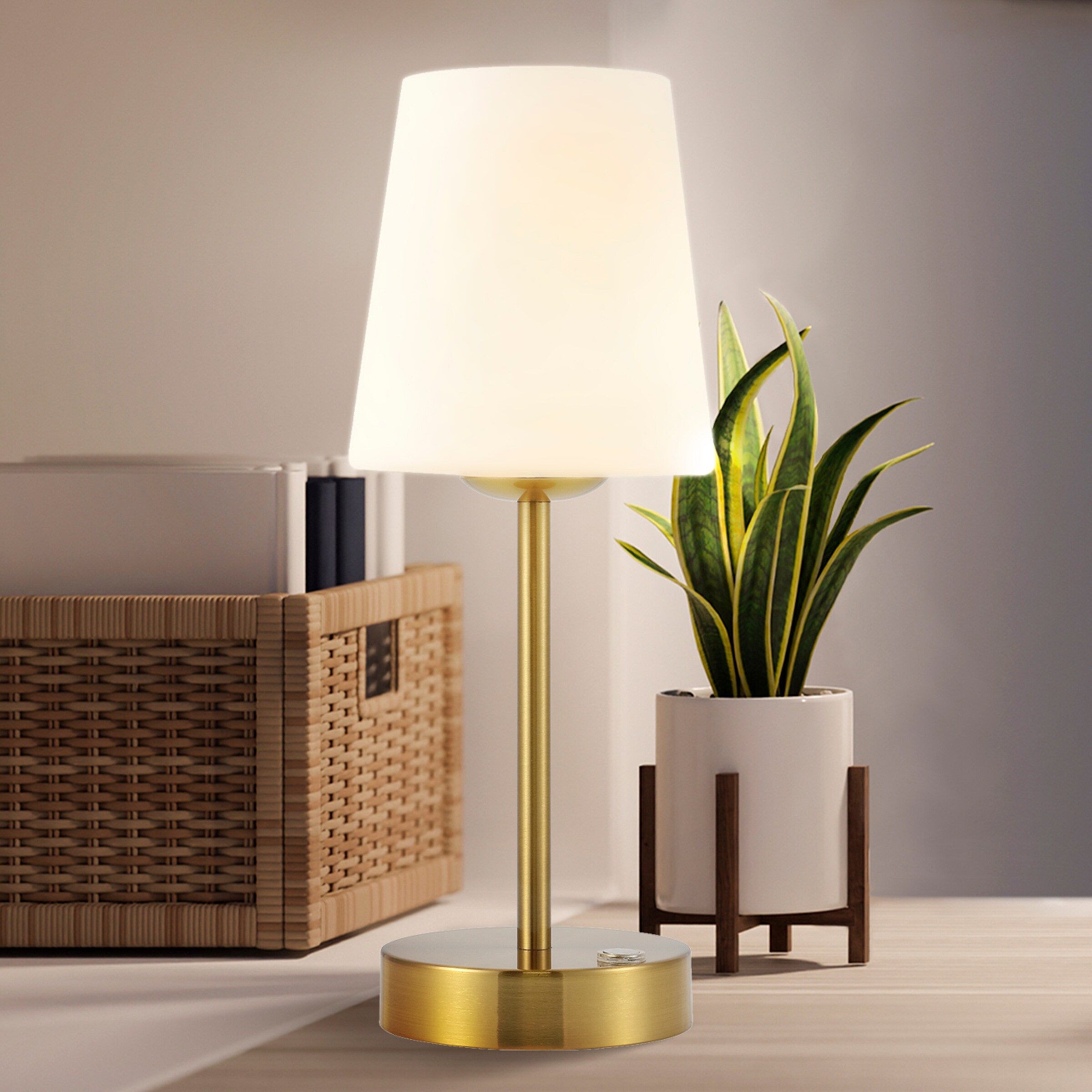 regional Founder Pants JONATHAN Y Carson Rechargeable Cordless 12.75-in Brass Gold LED Stick Table  Lamp with Glass Shade in the Table Lamps department at Lowes.com