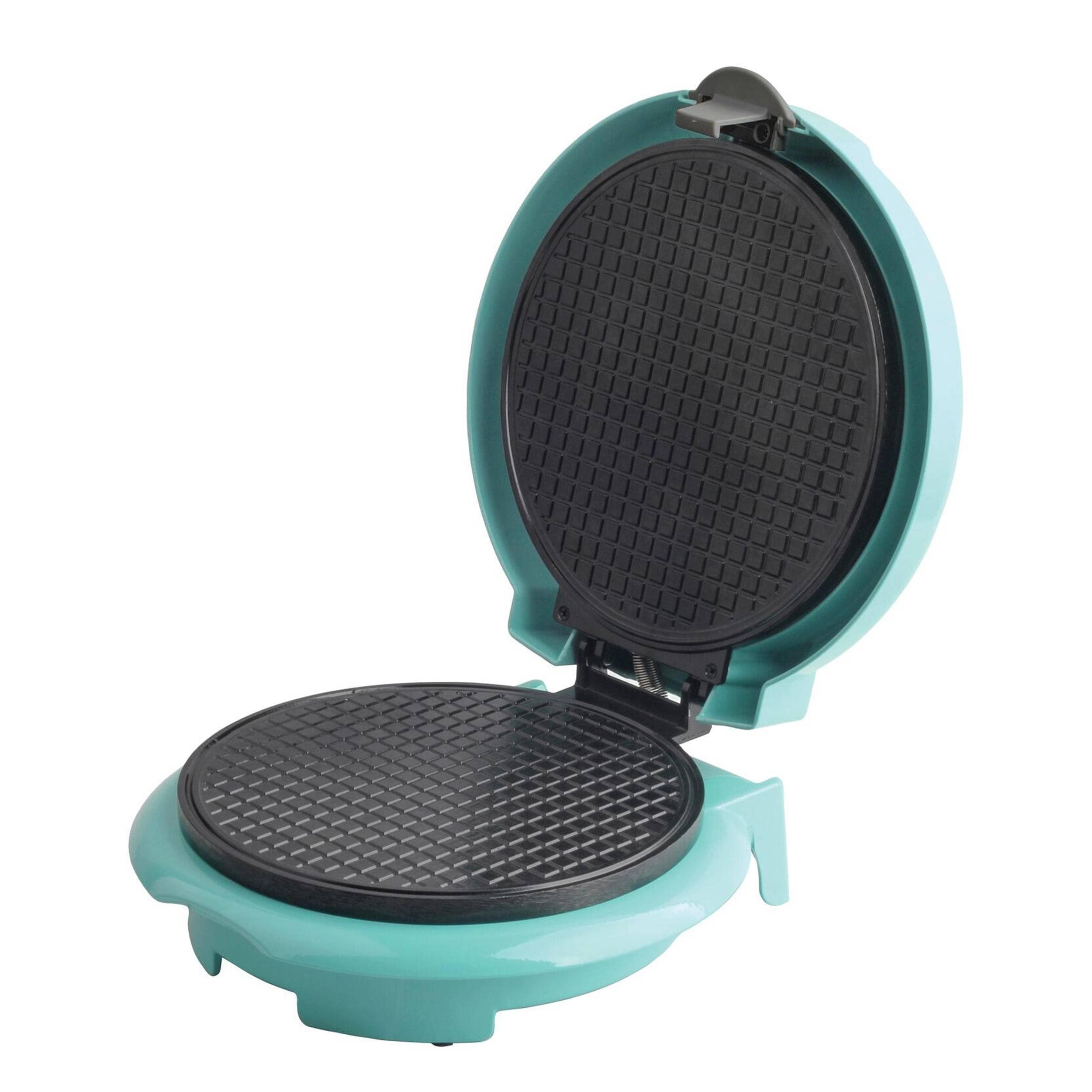 Details about   Brentwood Waffle Cone Maker Sugar Wafer or Waffle Cone w/ Cone Roller & Lights 