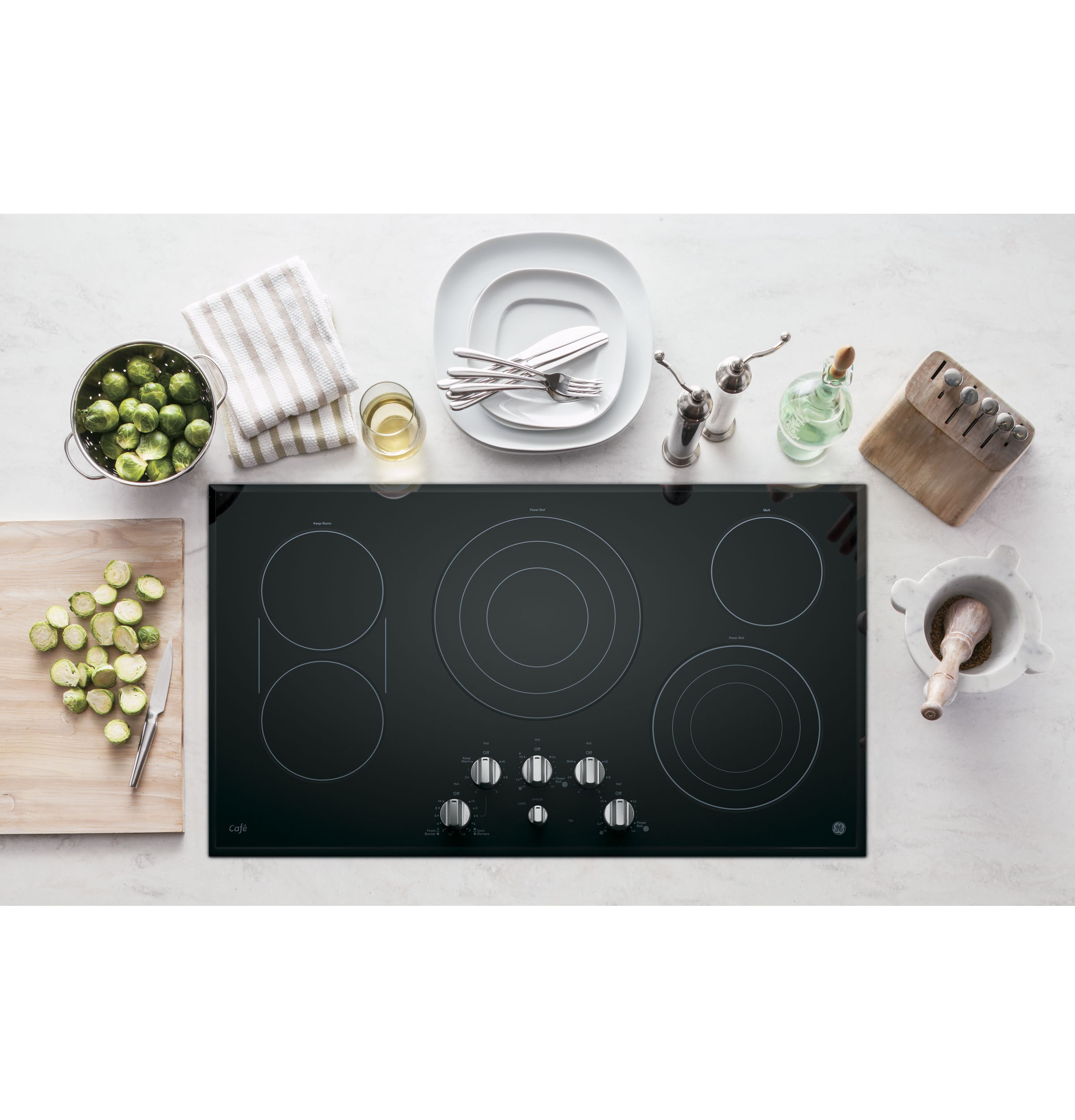 GE Cafe 5Element Smooth Surface (Radiant) Electric Cooktop (Stainless