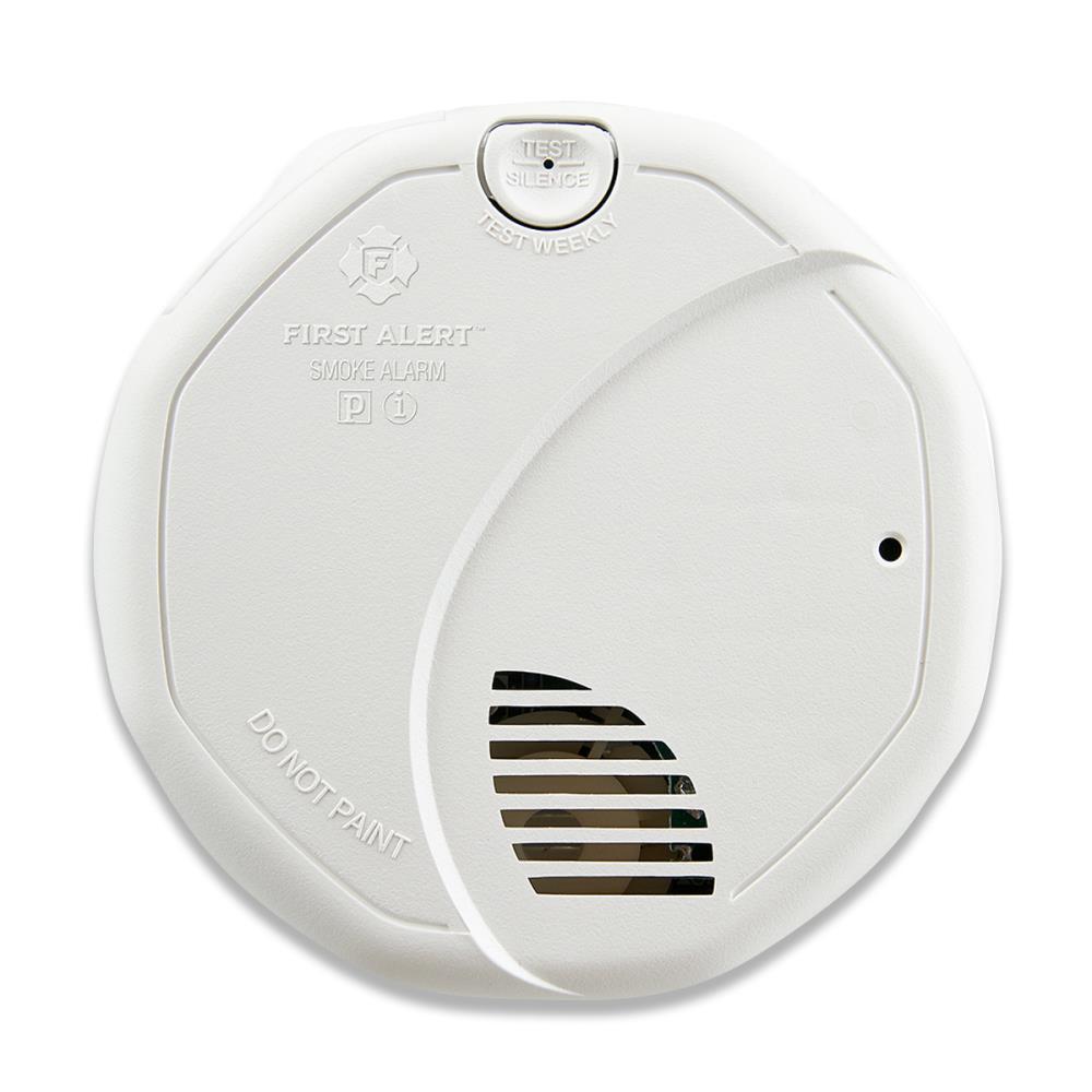 First Alert Brk 3 Pack Ac Hardwired 120 Volt Photoelectric Sensor Smoke Detector In The Smoke 7962