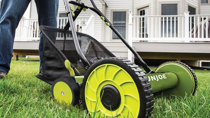 How to Maintain and Use a Reel Mower