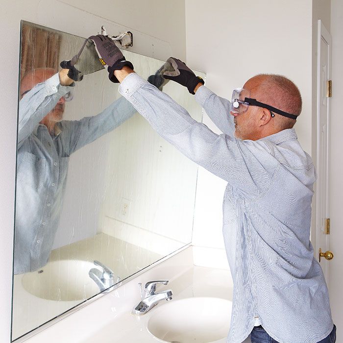 How To Remove A Large Glass Bathroom Mirror