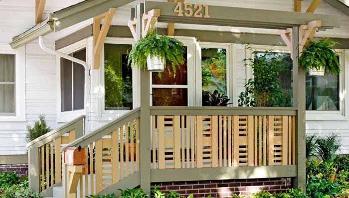 How To Build A Front Porch Railing Lowe S, Wooden Front Porch Railing Ideas