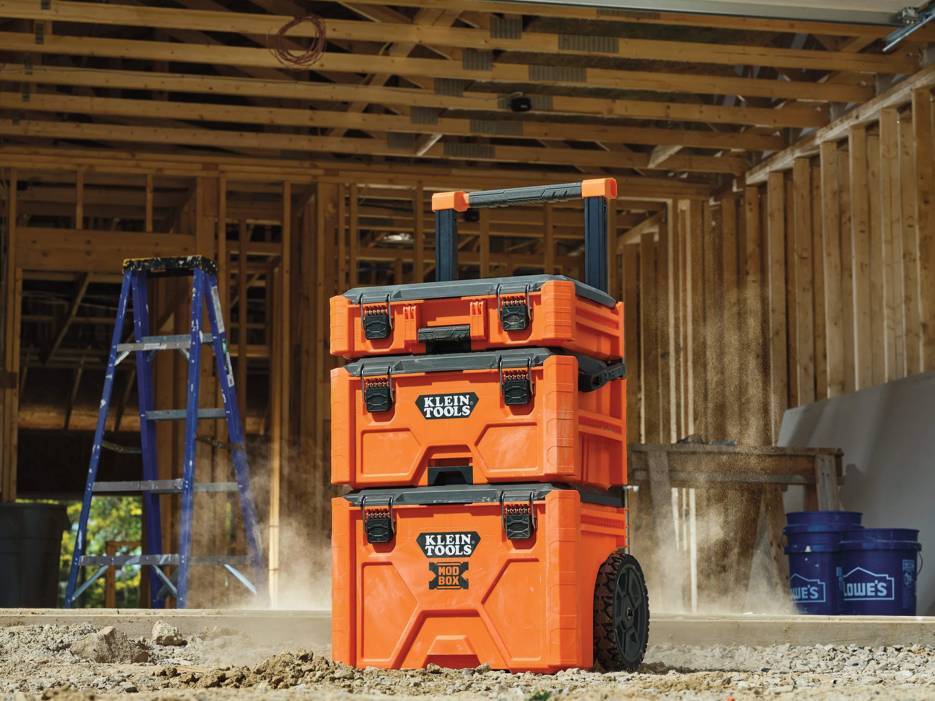 Klein Tools MODbox 22-in Orange Plastic and Metal Tool Box in the Portable  Tool Boxes department at
