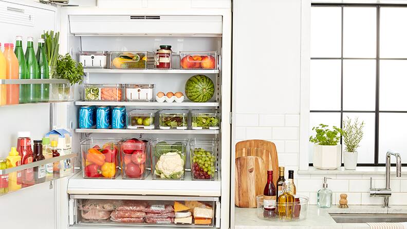 How to Organize your Fridge Like a Pro  Small fridge organization, Small  refrigerator organization, Diy kitchen renovation